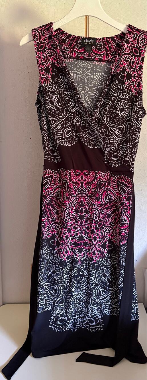Women's Nicole by Nicole Miller Sleeveless V Neck Casual Dress Sz XS